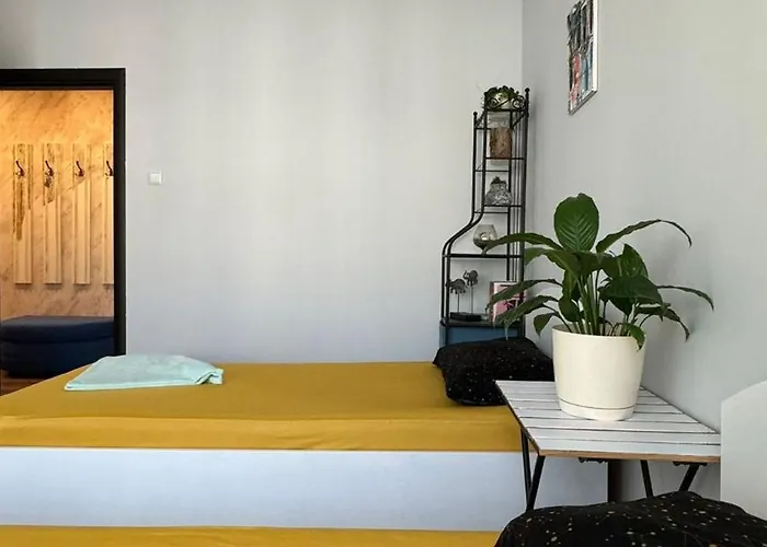 Lejlighed The Master And Margarita Apartment, майстора и маргарита, Two Bedroom Burgas City